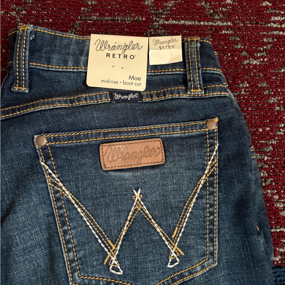 Wrangler Retro Women's Dark Blue Boot Cut Jeans